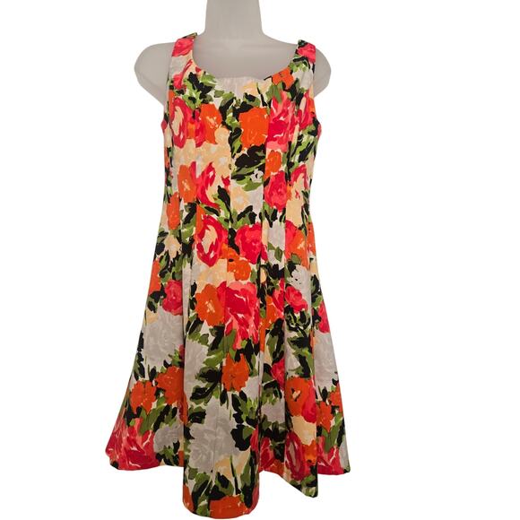 Super Cute Floral Fit and Flair Summer Dress by Ronni Nicole, Size 4P - Picture 1 of 5